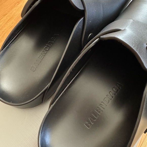 Balenciaga Sunday Mules - Picture 7 of 10